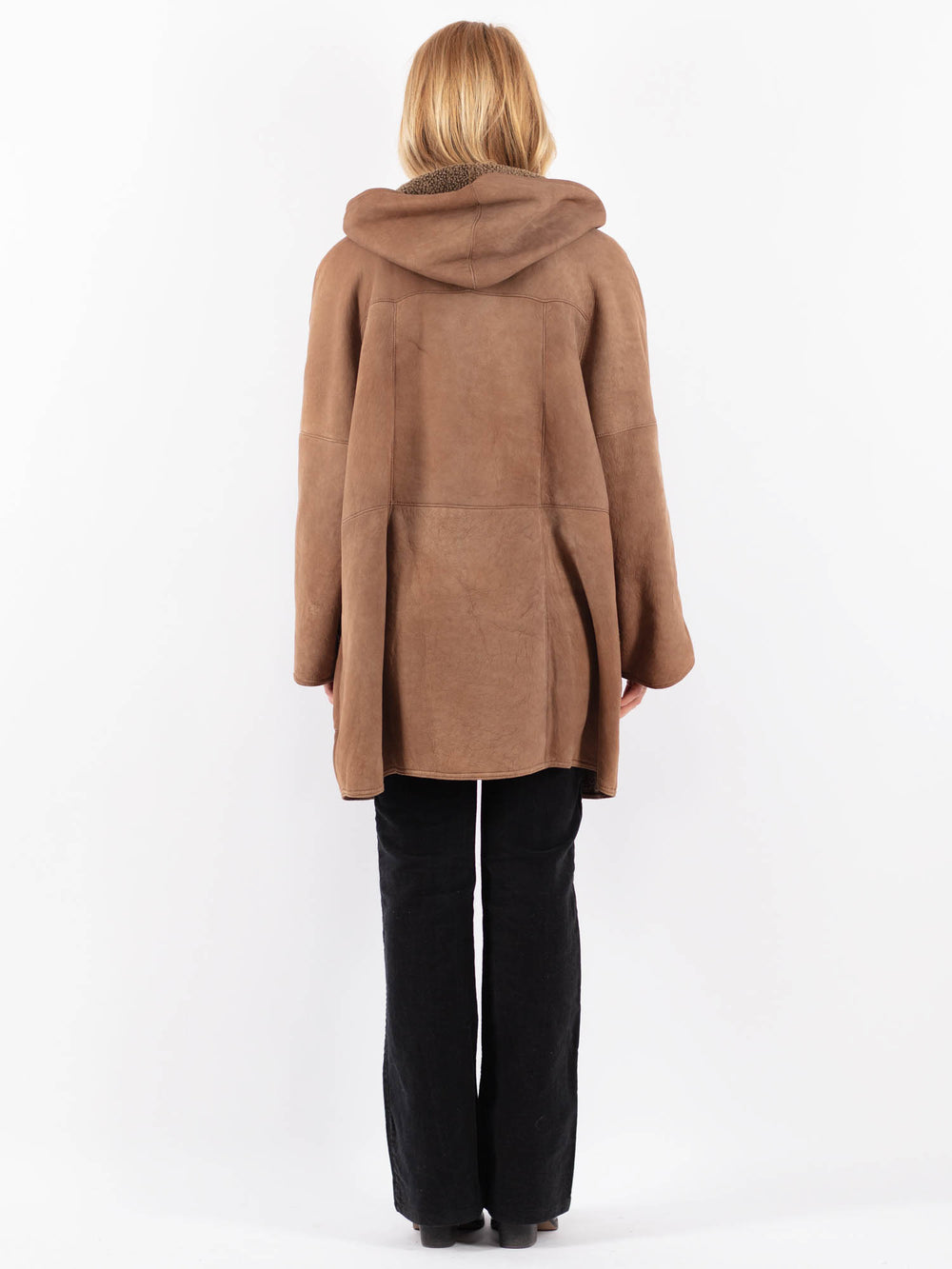 Vintage 90's Women Sheepskin Coat in BeigeV9670