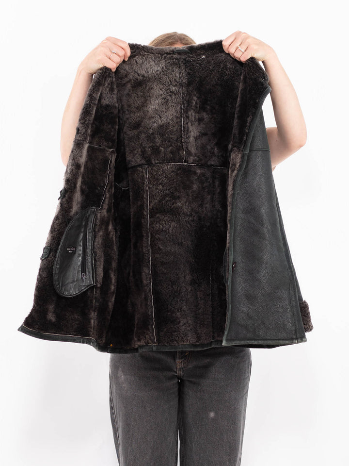Vintage 90's Women Sheepskin in BlackA0643