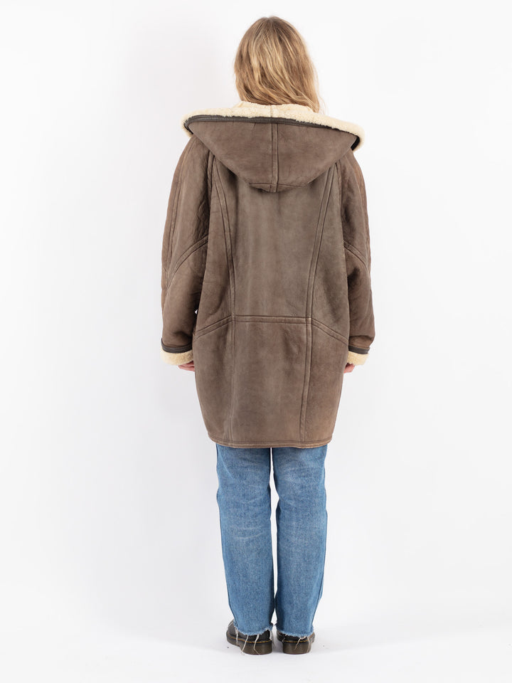 Vintage 90's Women Sheepskin Coat in Brown