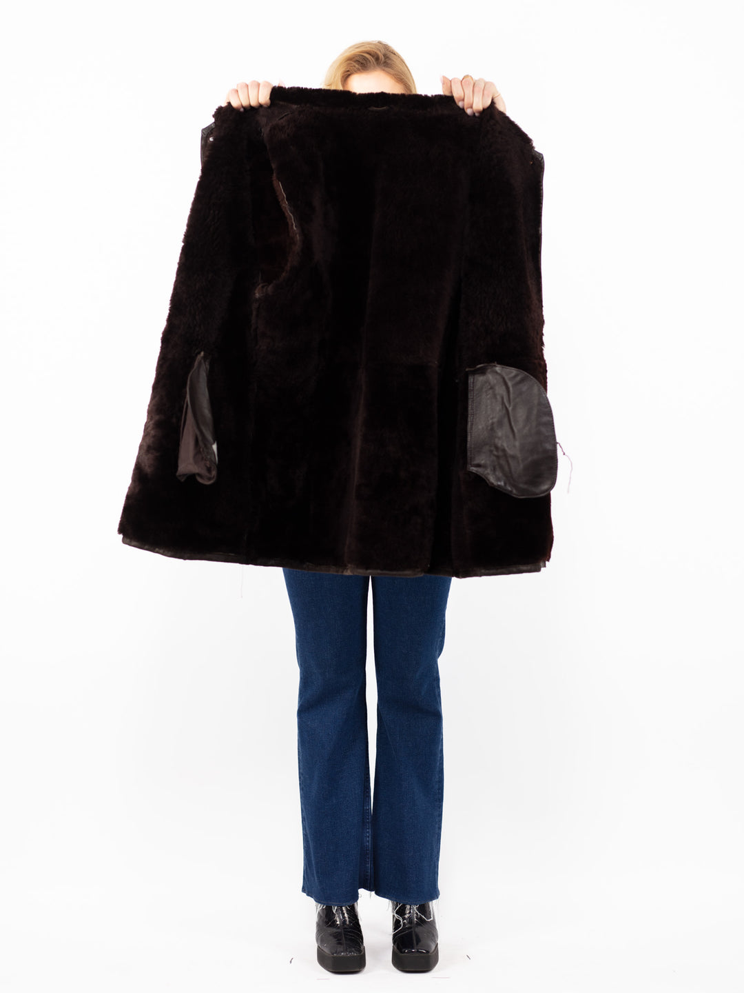 Vintage 90's Women Sheepskin Leather Coat in Brown