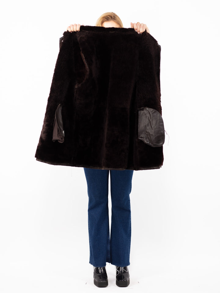Vintage 90's Women Sheepskin Leather Coat in Brown