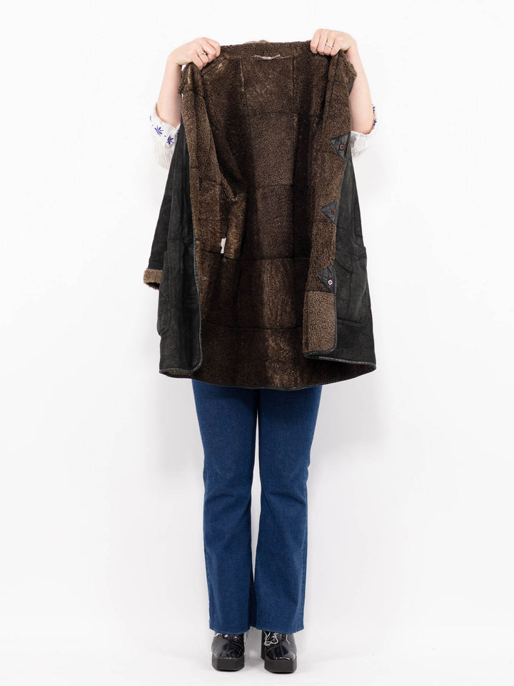 Vintage 90's Women Sheepskin Coat in BlackA1029