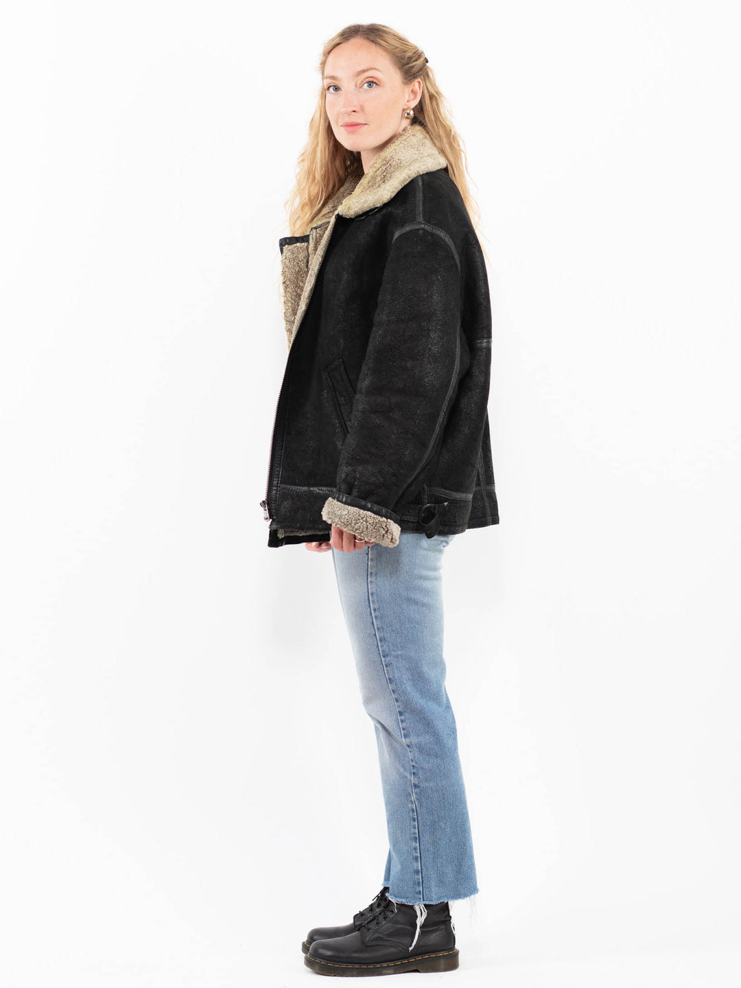Vintage 90's Women Sheepskin in BlackA0299
