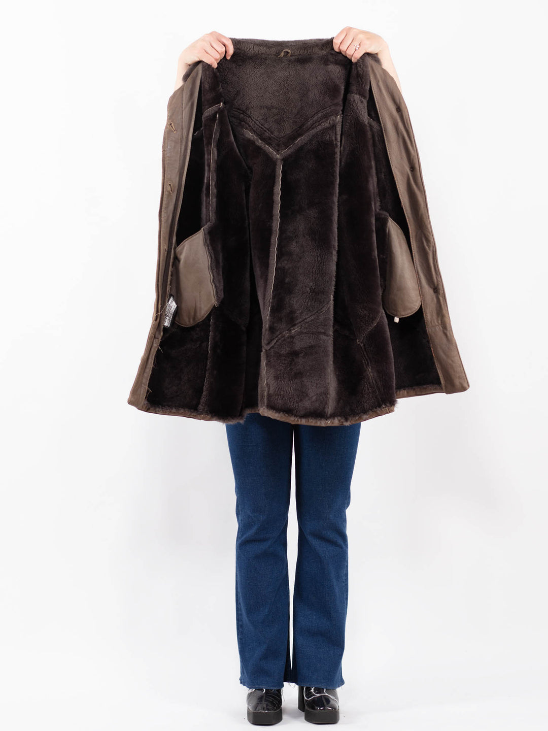 Vintage 90's Women Sheepskin Coat in BrownA0400
