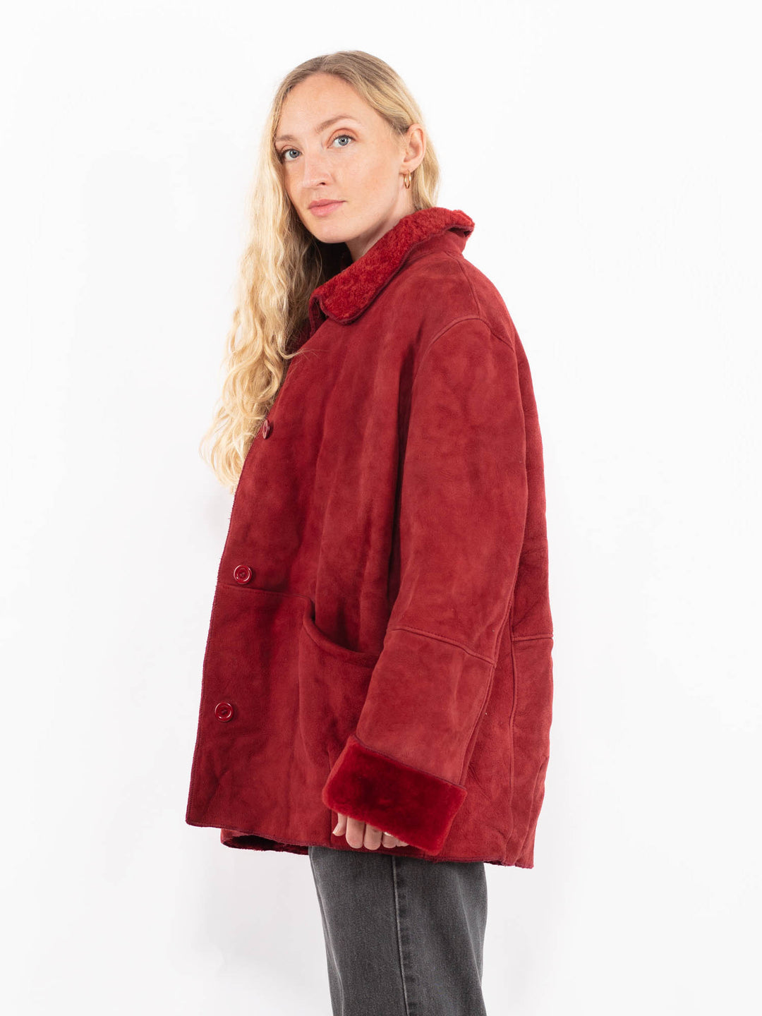 Vintage 90's Women Sheepskin Coat in RedA0645