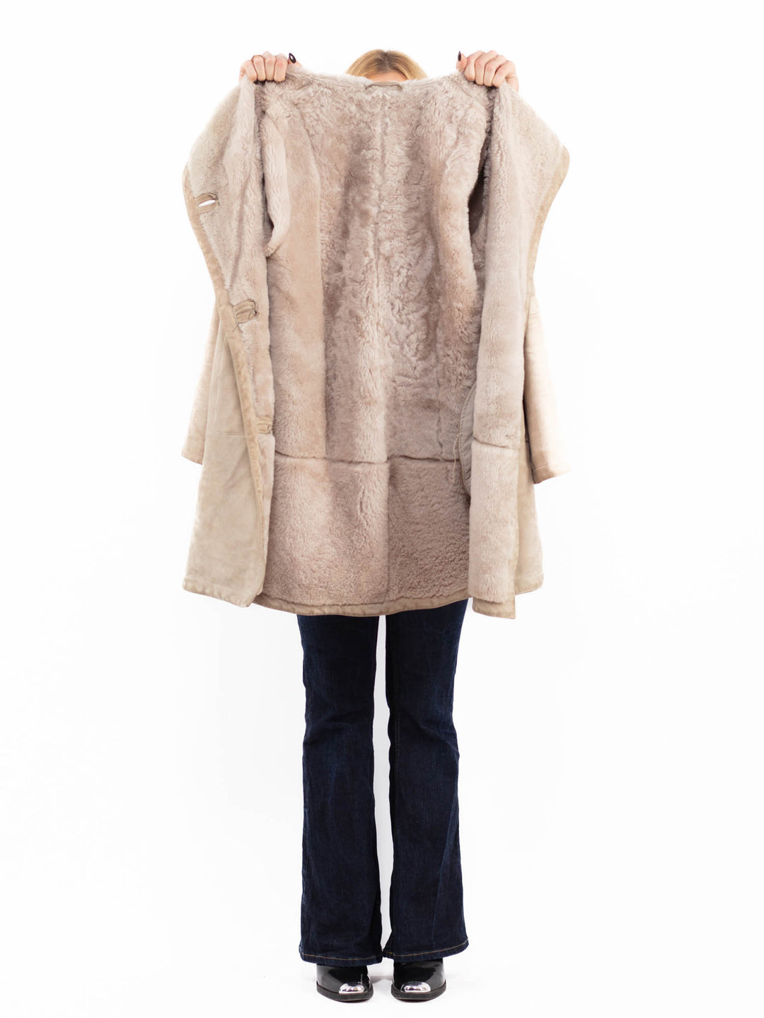 Vintage 90's Women Hooded Sheepskin Coat in Beige