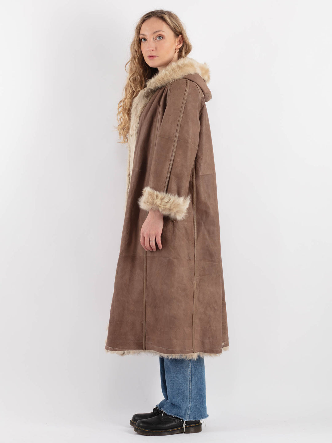 Vintage 90's Women Sheepskin Coat in BrownV9253