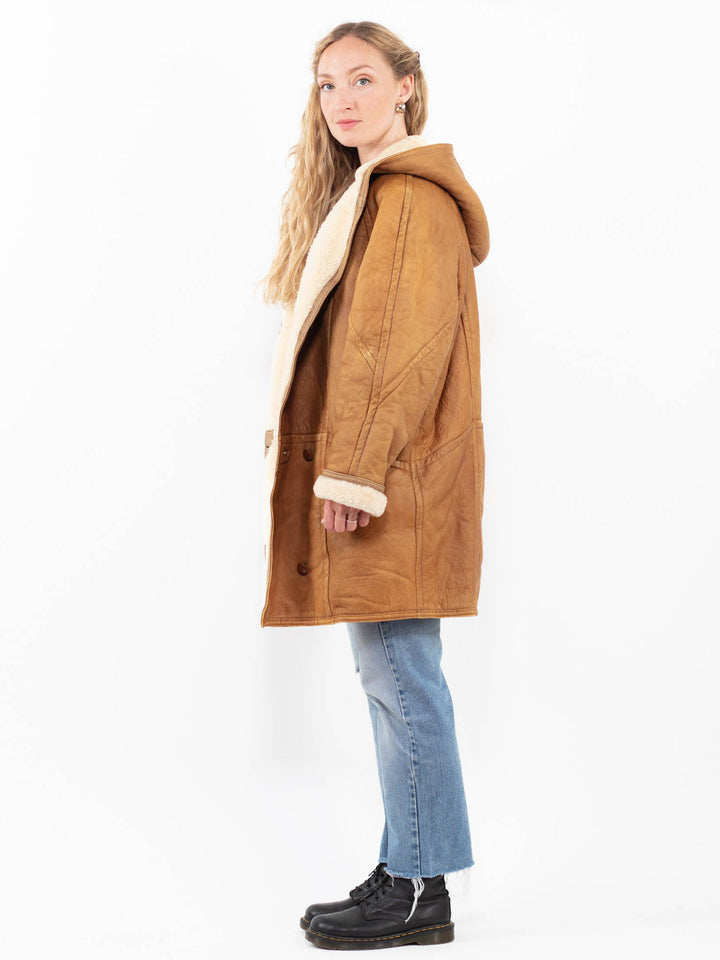 Vintage 90's Women Sheepskin Coat in BrownA0301