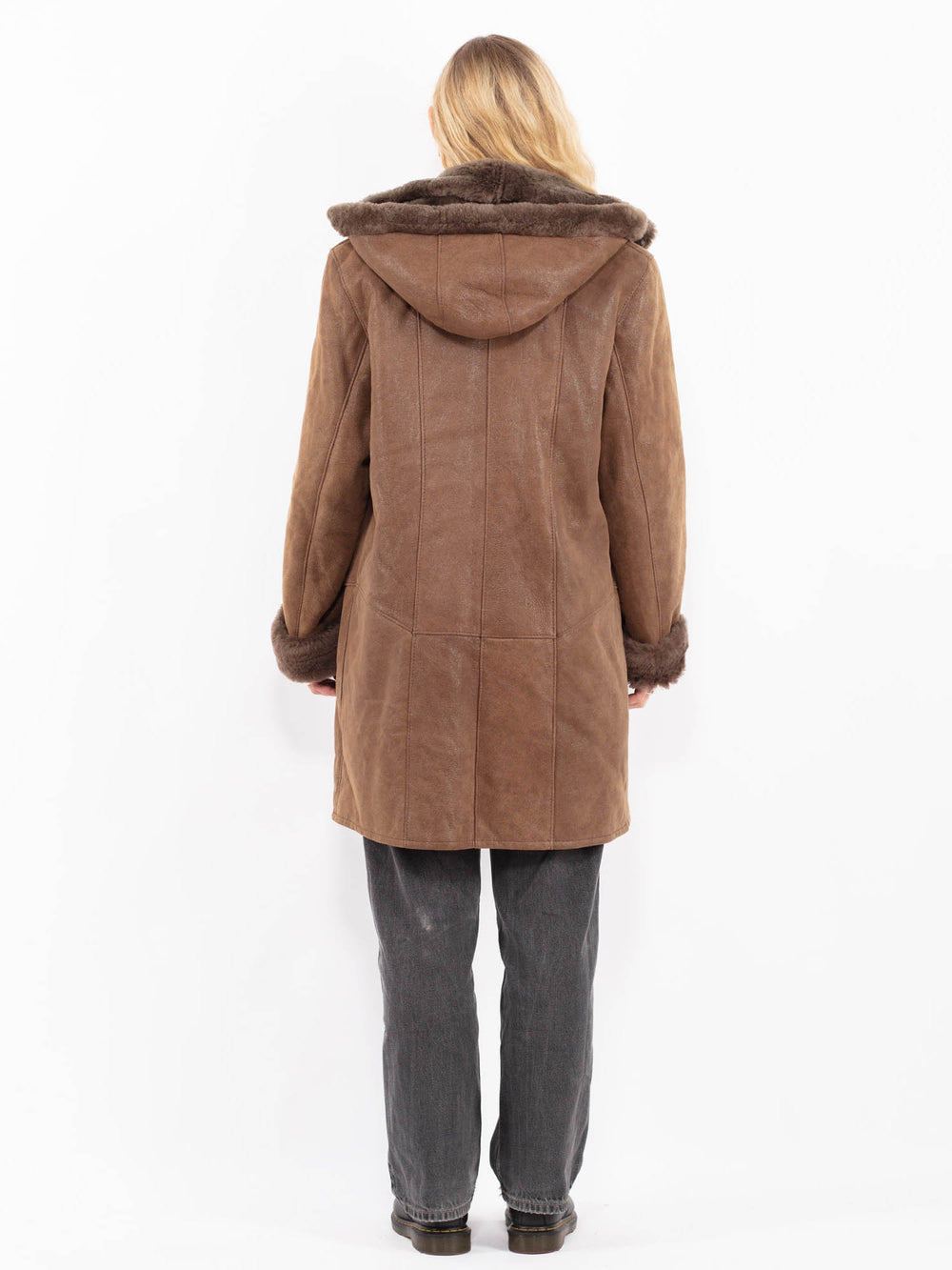 Vintage 90's Women Sheepskin Coat in BrownA0647