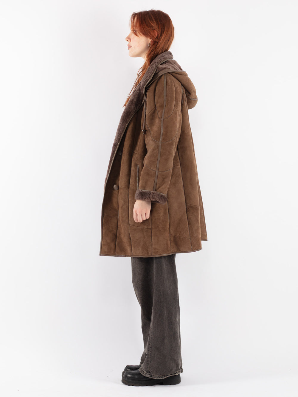 Vintage 90's Women Sheepskin Coat in Brown