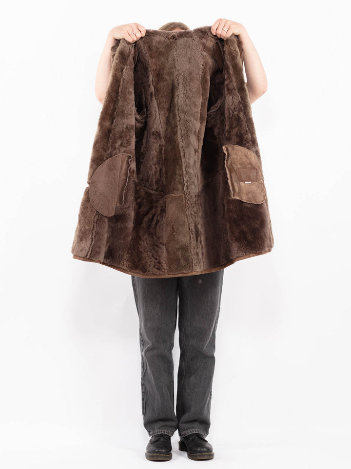 Vintage 90's Women Sheepskin Coat in BrownA0647