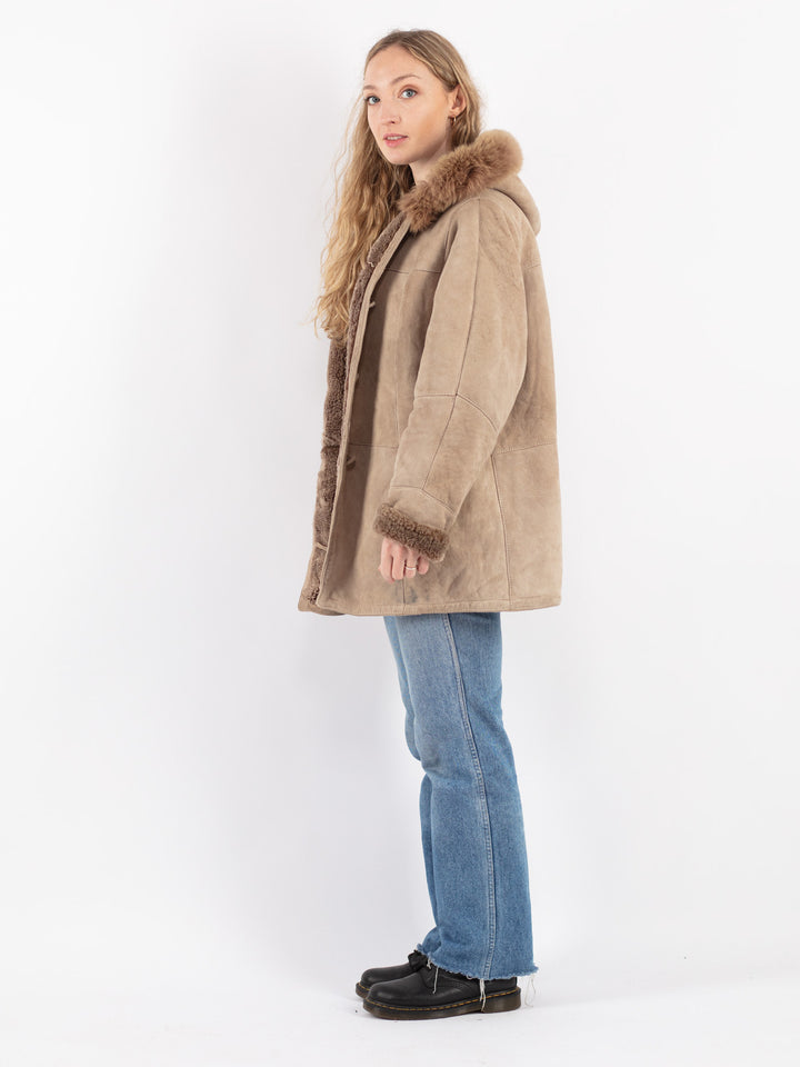 Vintage 90's Women Sheepskin Coat in Beige