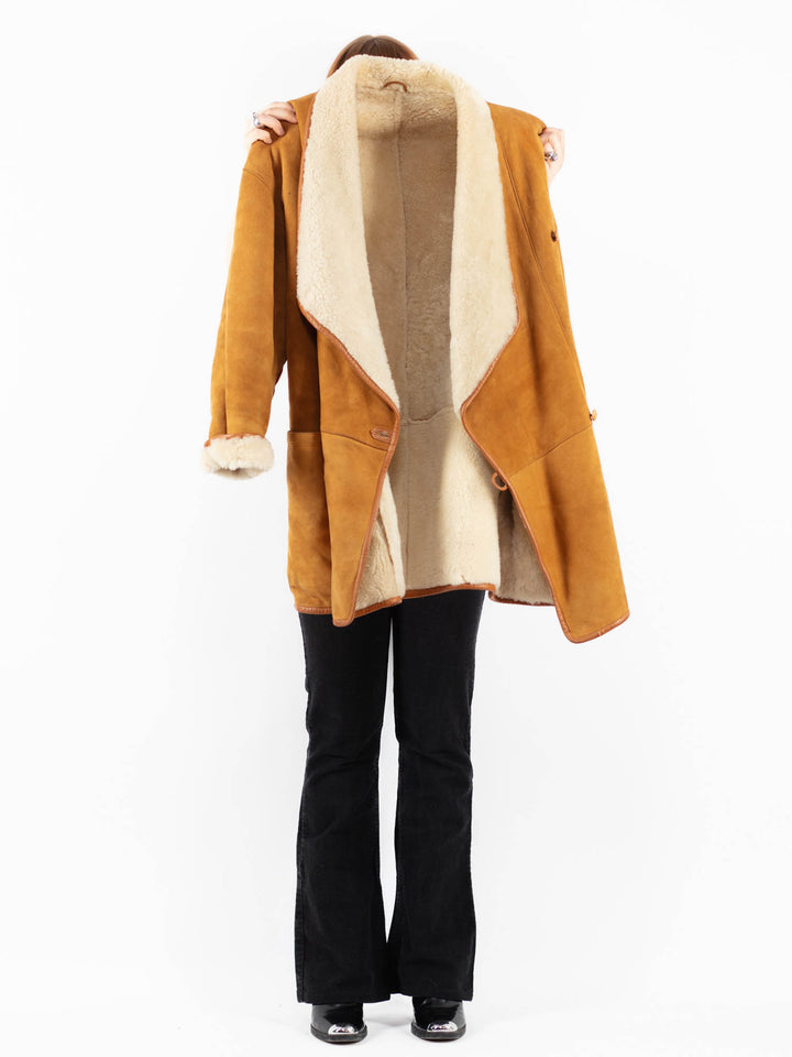 Vintage 80's Women Sheepskin Coat in BrownV9799