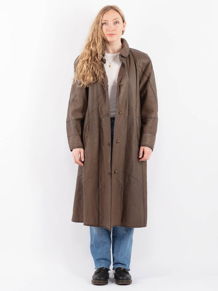 Vintage 90's Women Sheepskin Coat in BrownV9495