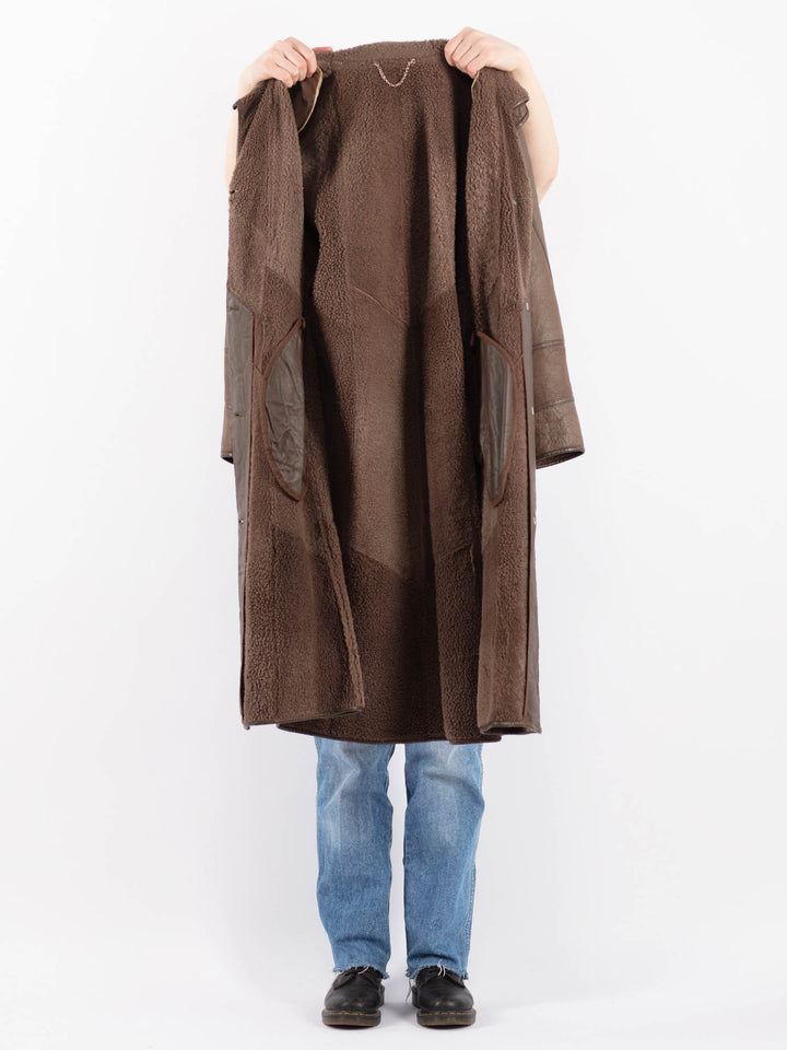 Vintage 90's Women Sheepskin Coat in BrownV9495