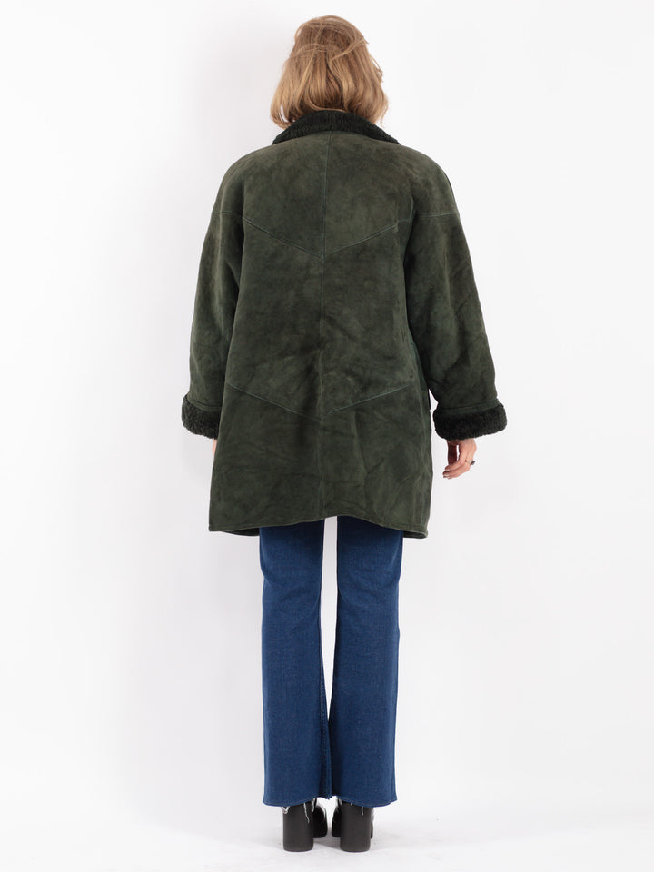 Vintage 80's Women Sheepskin Coat in Green