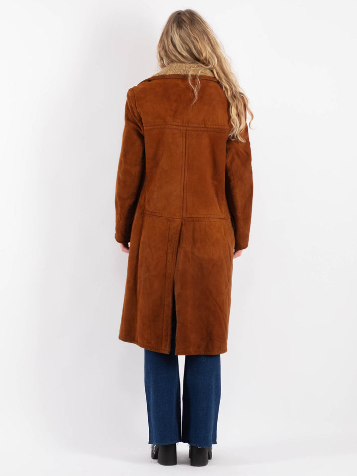 Vintage 90's Women Sheepskin Coat in BrownV9164