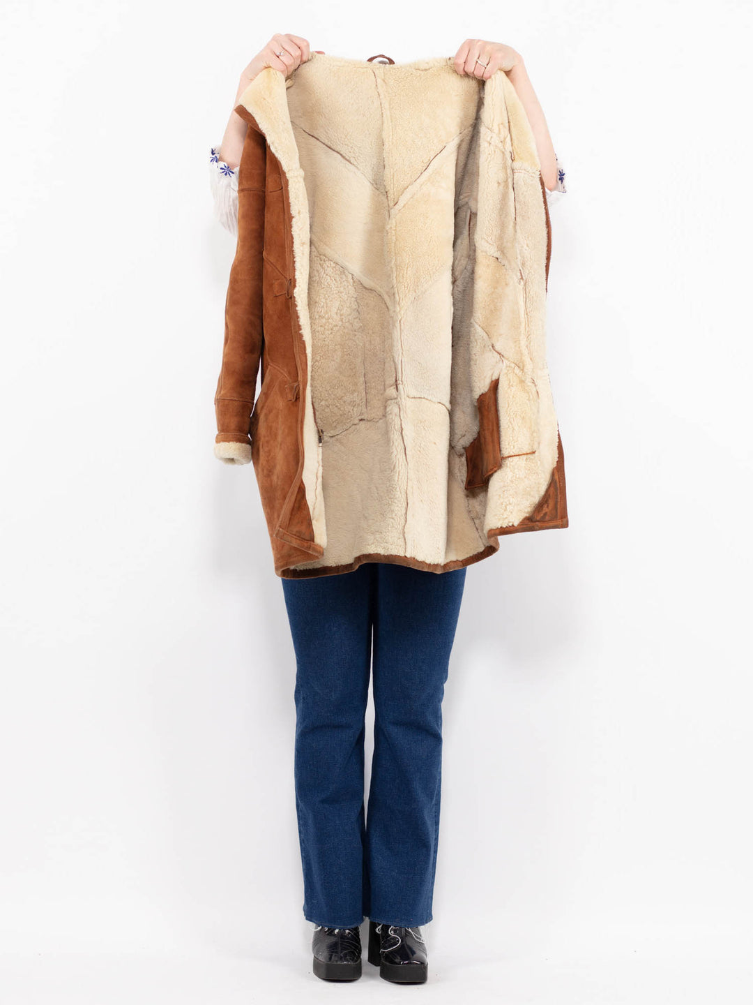 Vintage 90's Women Sheepskin Coat in BrownA1034