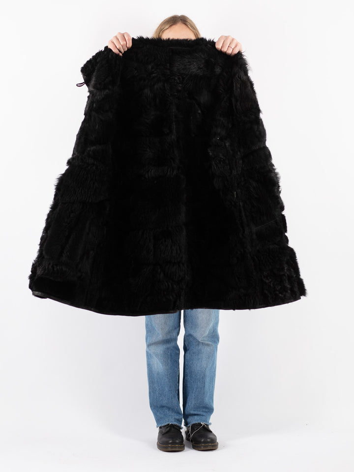 Vintage 90's Women Sheepskin Coat in Black