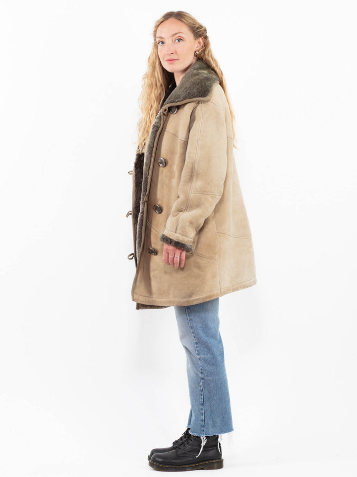 Vintage 90's Women Sheepskin Coat in BeigeA0305