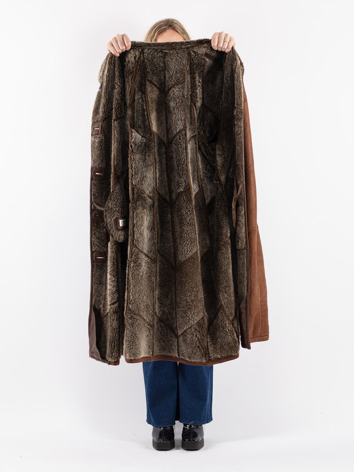 Vintage 90's Women Sheepskin Coat in Brown