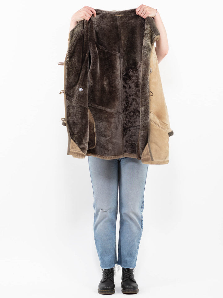 Vintage 90's Women Sheepskin Coat in BeigeA0305