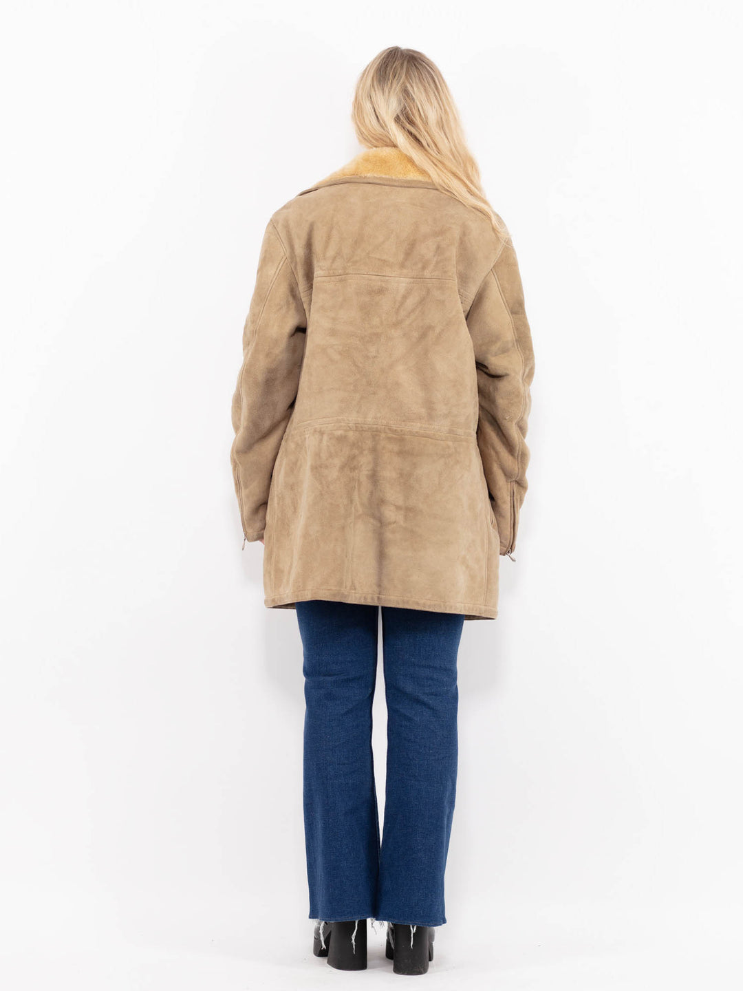 Vintage 90's Women Sheepskin Coat in BeigeA1038