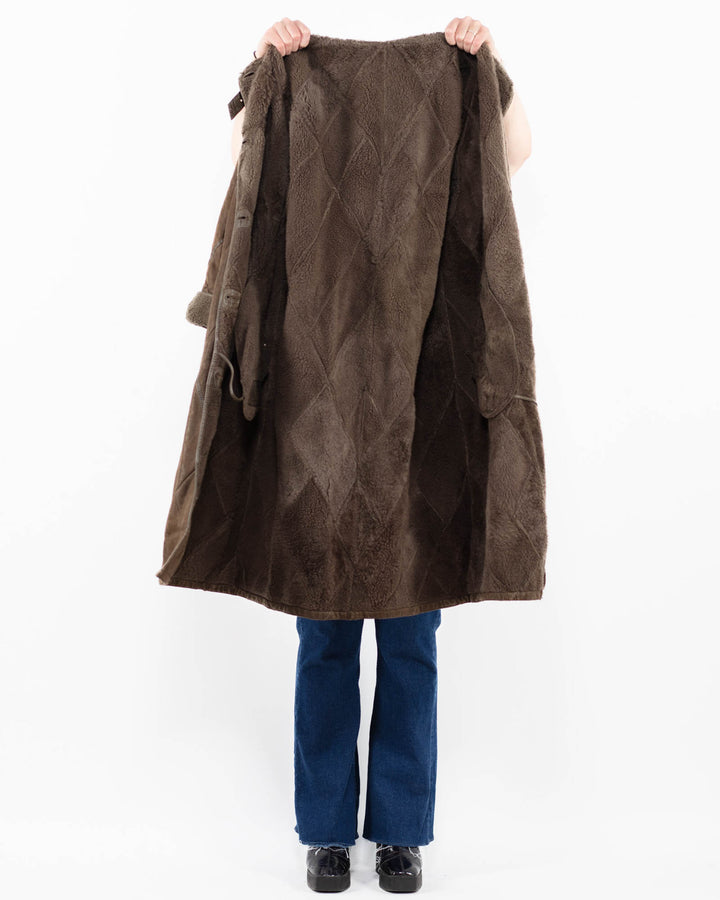 Vintage 90's Women Sheepskin Coat in BrownA0006