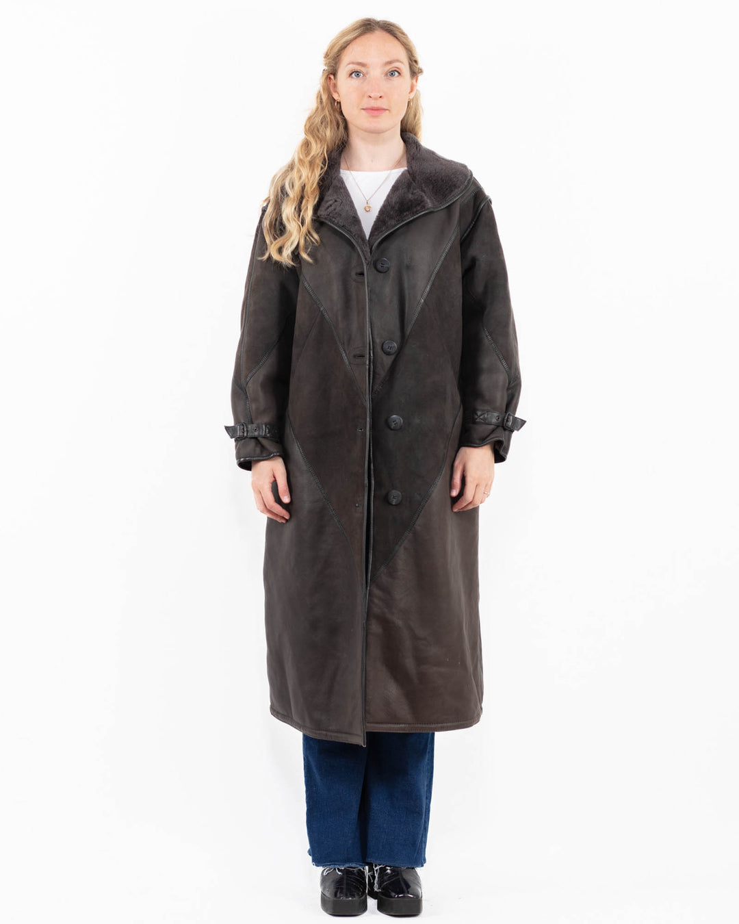 Vintage 90's Women Sheepskin Coat in GrayA0007