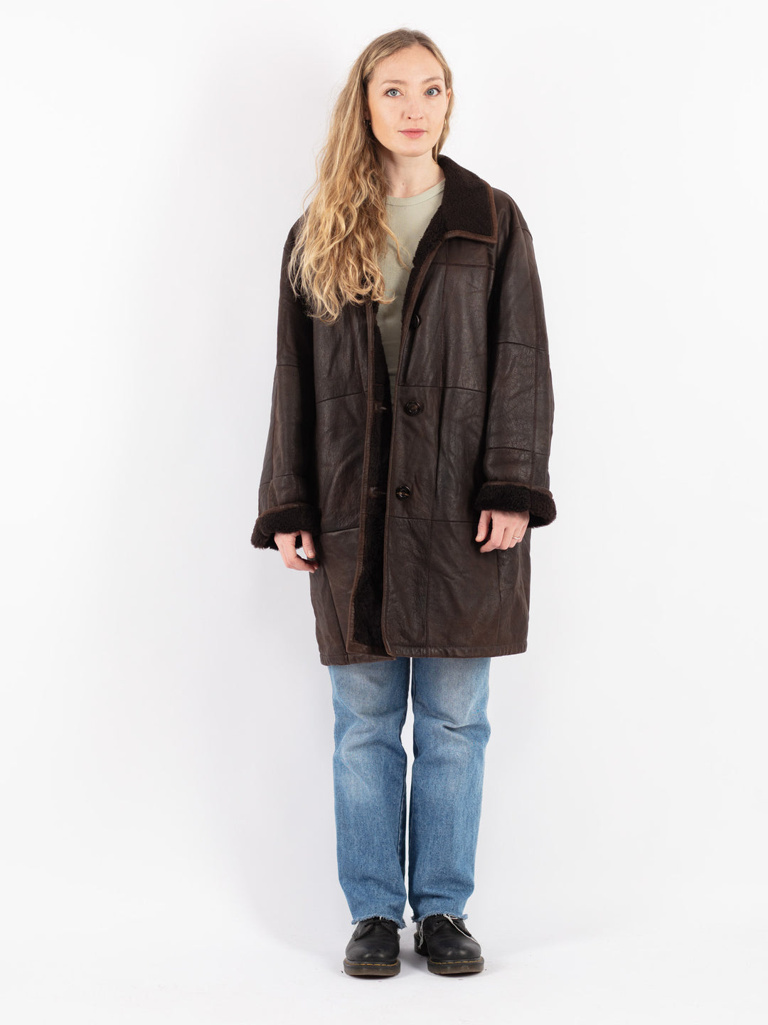 Vintage 90's Women Sheepskin Coat in Brown