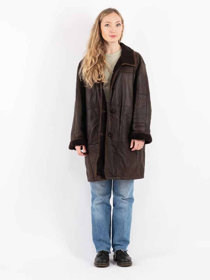 Vintage 90's Women Sheepskin Coat in Brown