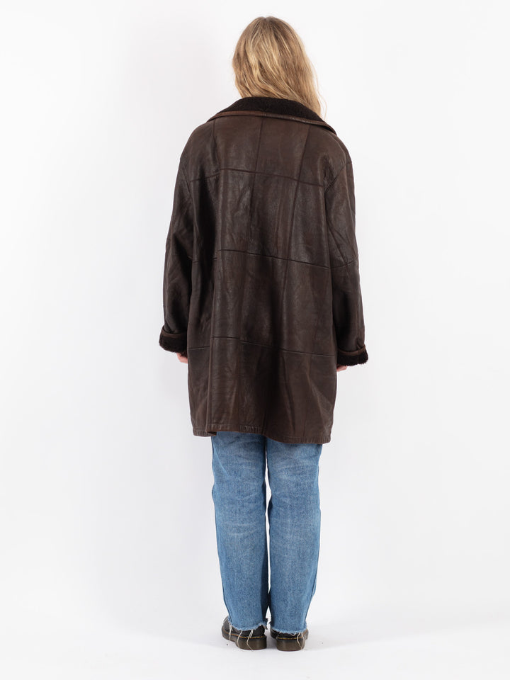 Vintage 90's Women Sheepskin Coat in Brown