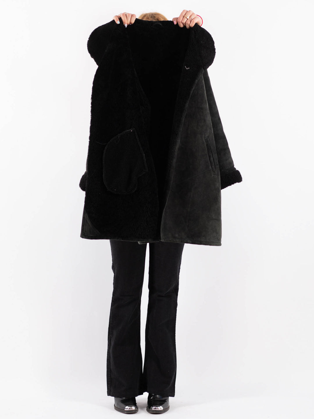 Vintage 90's Women Sheepskin Coat in BlackV9676