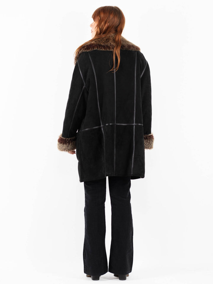 Vintage 90's Women Sheepskin Shearling Coat in BlackV9808