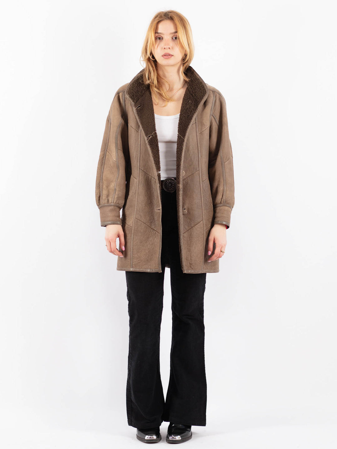 Vintage 90's Women Sheepskin Coat in BeigeV9677