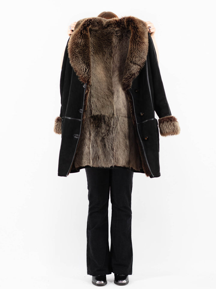 Vintage 90's Women Sheepskin Shearling Coat in BlackV9808