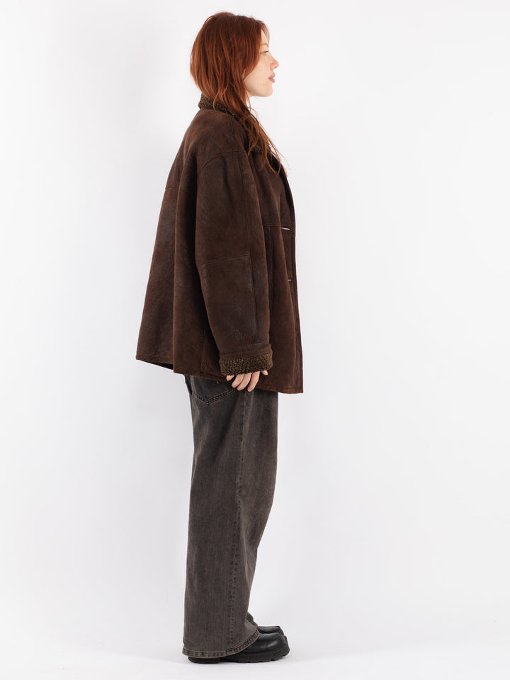 Vintage 90's Women Sheepskin Coat in Brown