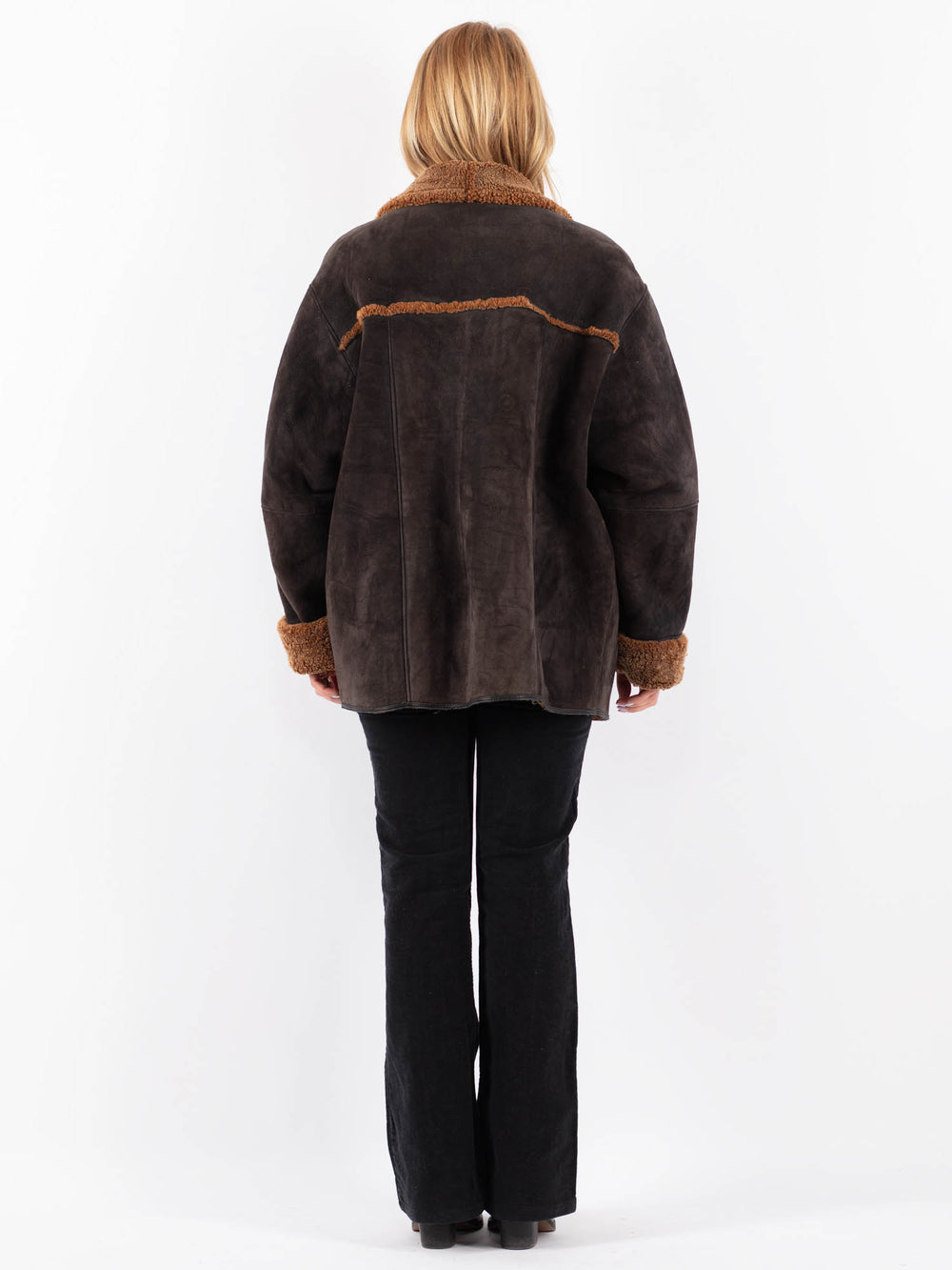Vintage 90's Women Sheepskin Coat in BlackV9678