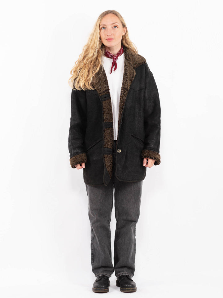 Vintage 90's Women Sheepskin Coat in BlackA0659