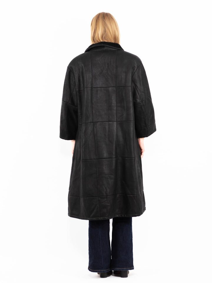 Vintage 90's Women Sheepskin Long Coat in Black
