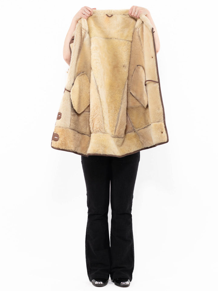 Vintage 90's Women Sheepskin Coat in BrownA0942