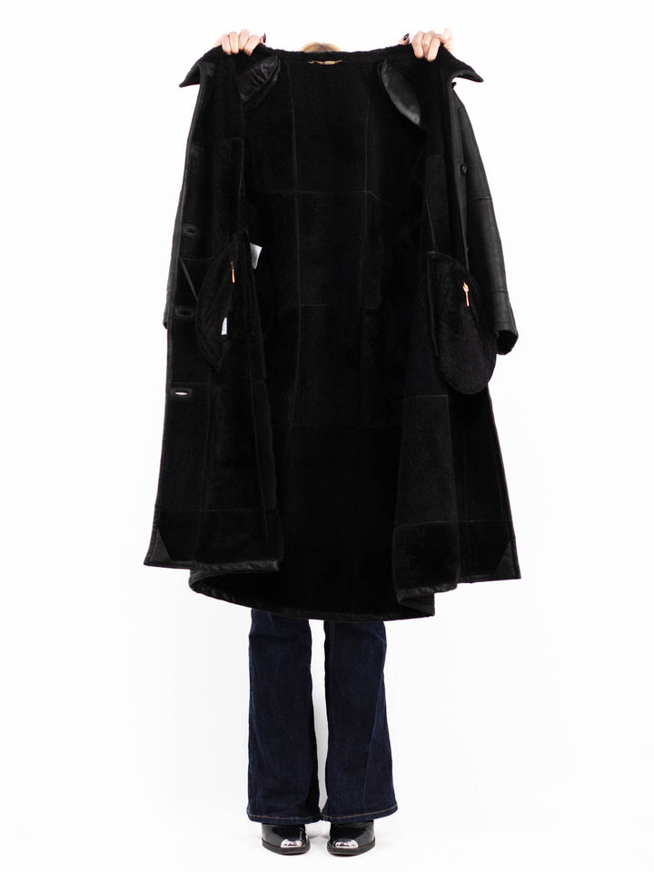 Vintage 90's Women Sheepskin Long Coat in Black