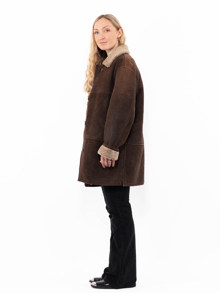 Vintage 90's Women Sheepskin Coat in BrownA0943