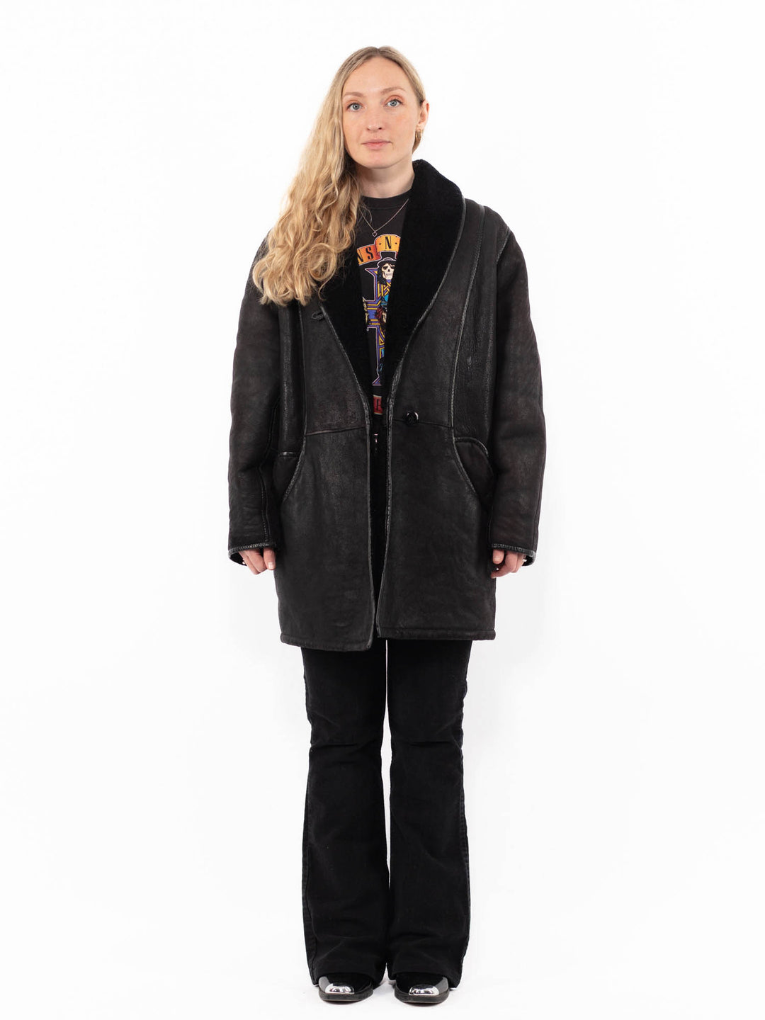 Vintage 90's Women Sheepskin Coat in BlackA0944