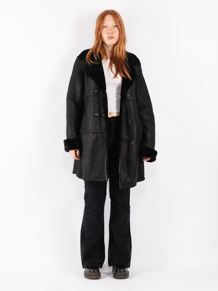 Vintage 90's Women Sheepskin Coat in Black