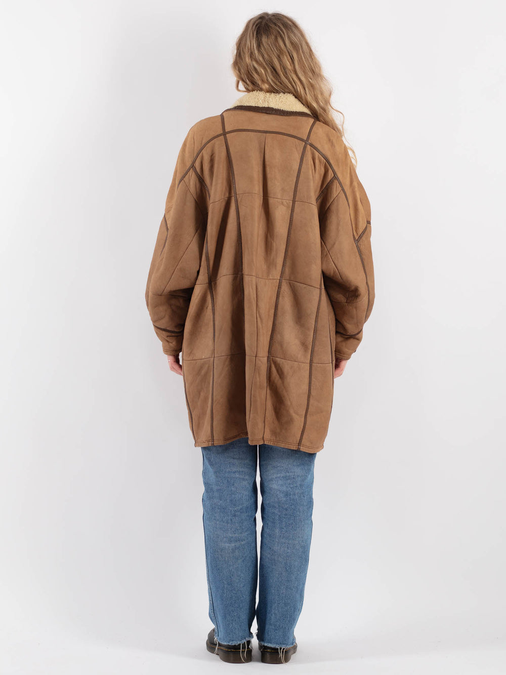 Vintage 90's Women Sheepskin Coat in BeigeV9263