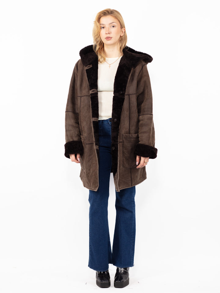 Vintage 90's Women Hooded Sheepskin Coat in Brown