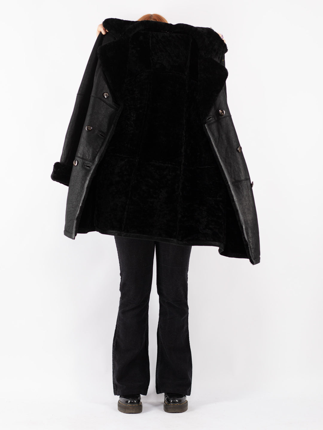 Vintage 90's Women Sheepskin Coat in Black
