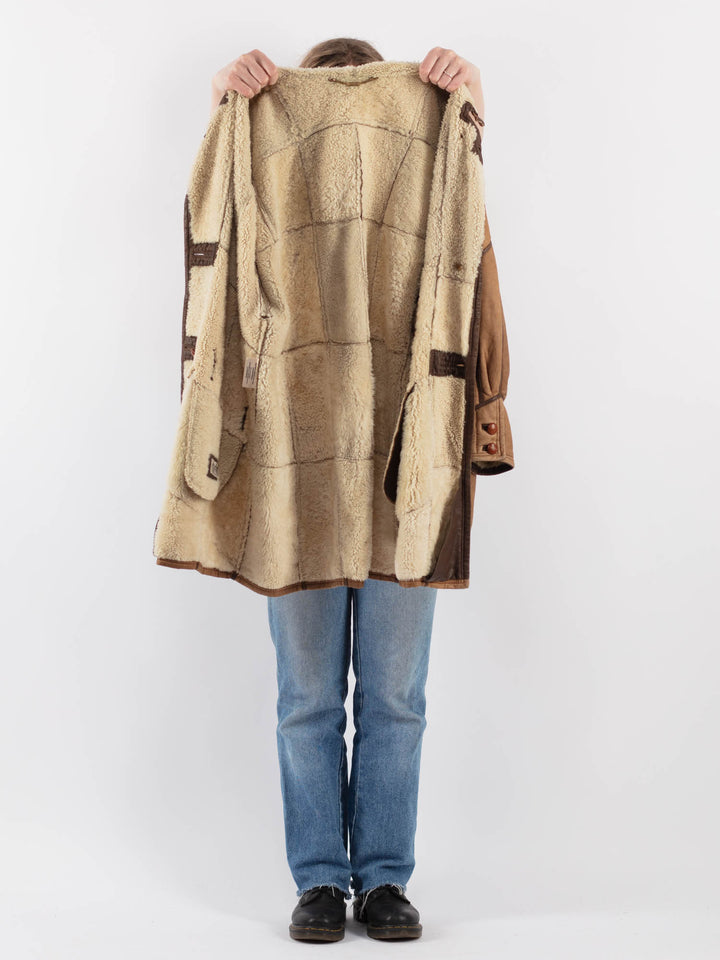 Vintage 90's Women Sheepskin Coat in BeigeV9263