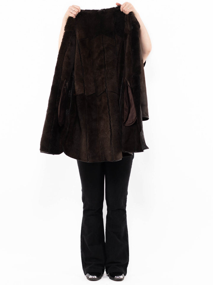Vintage 90's Women Sheepskin Coat in BrownA0945